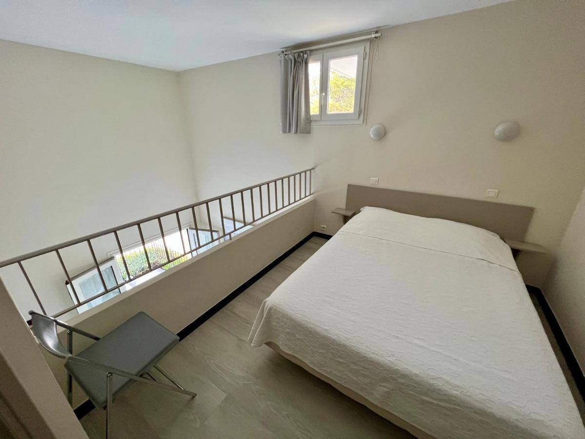 Hotel L'Etape 卢贝新城 外观 照片