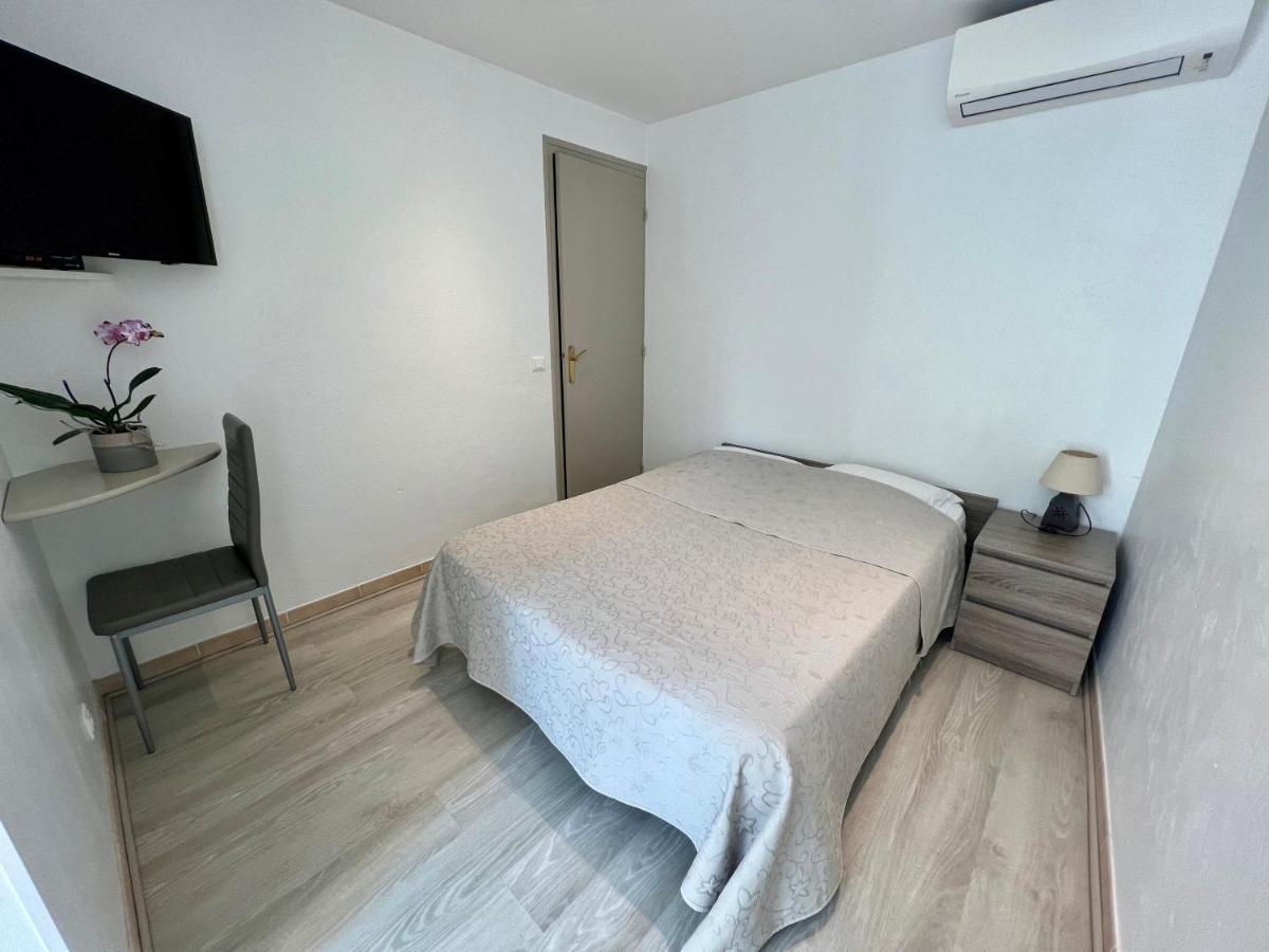 Hotel L'Etape 卢贝新城 外观 照片